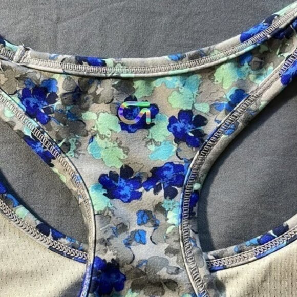 Gap Fit Activewear Gym Floral Racerback Sports Bra Size Med EUC #M-062 - Picture 3 of 5